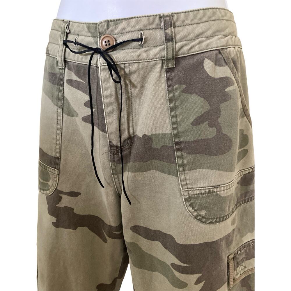 Vintage Y2k PB Basics Cotton Camo Low Rise Crop Cargo Capris Long Shorts Size M - Picture 5 of 8